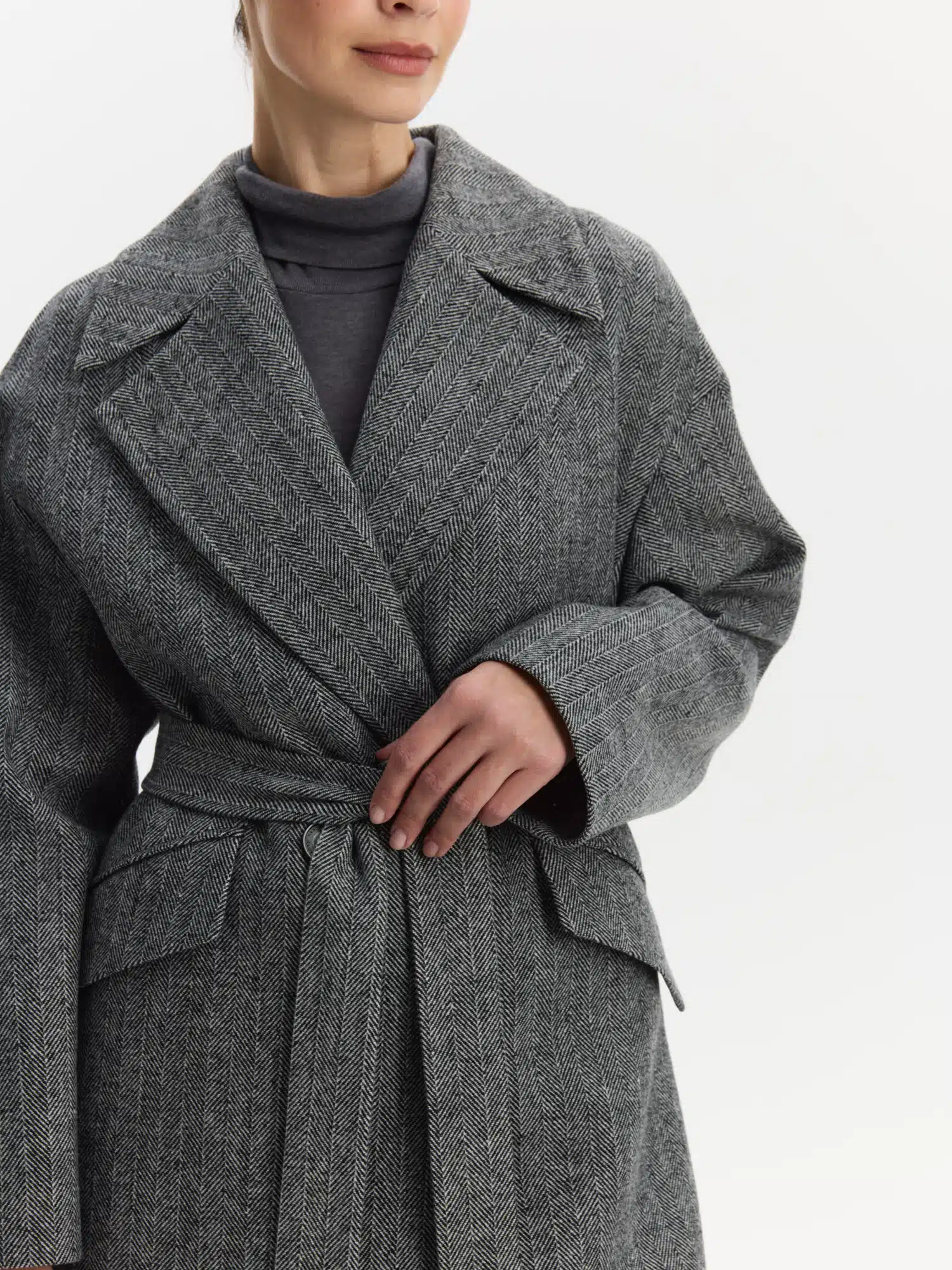 Пальто КМ1330 Cor черно- белая елка